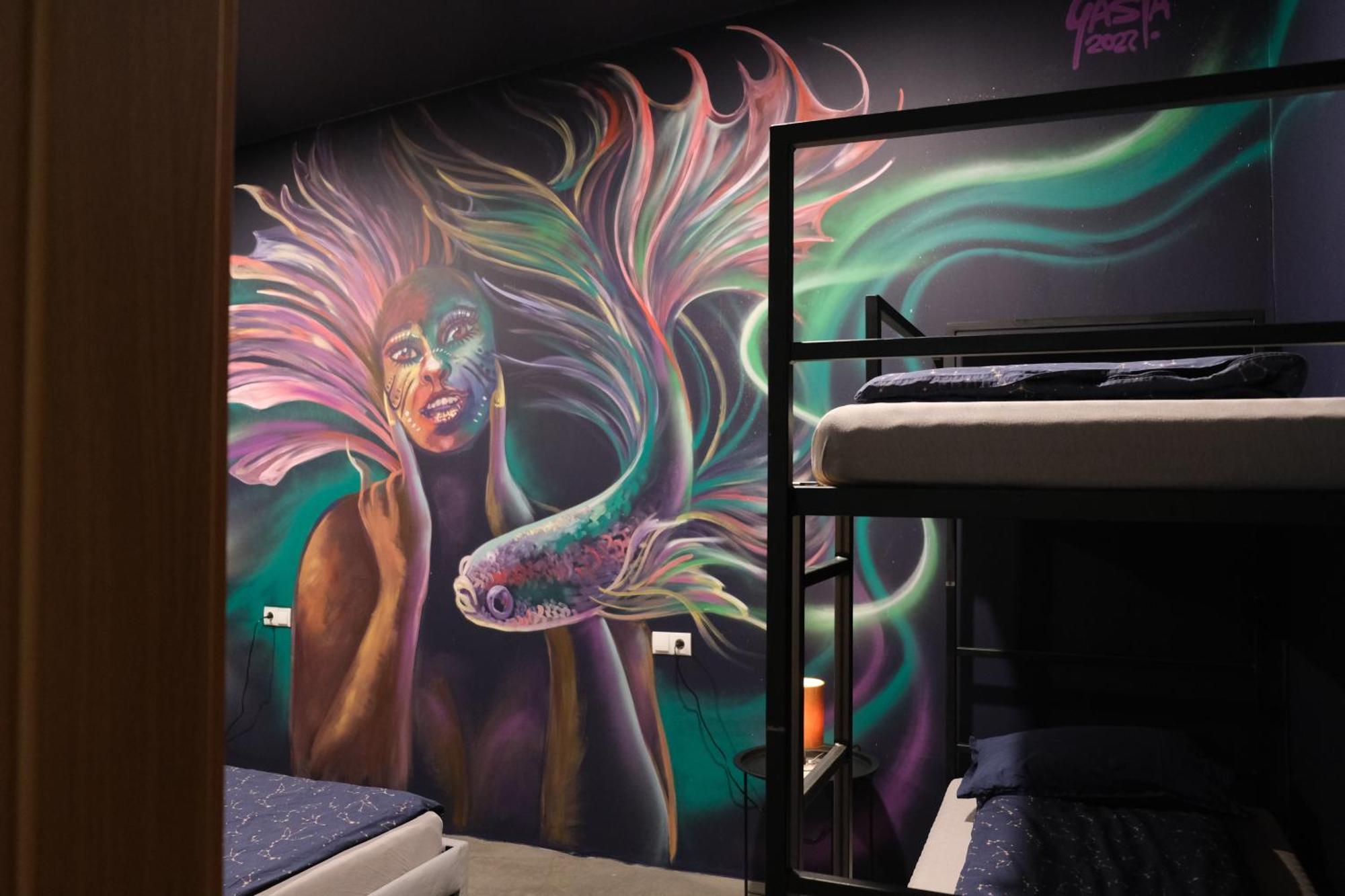 The Freezer Hostel & Culture Center Hellissandur Room photo